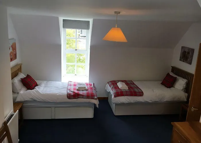 Dunnottar Woods Cottage
